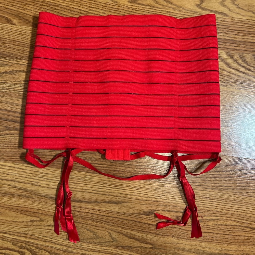 Garter belt skirt